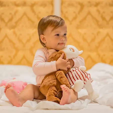 Garden Boutique 3* بوزنان