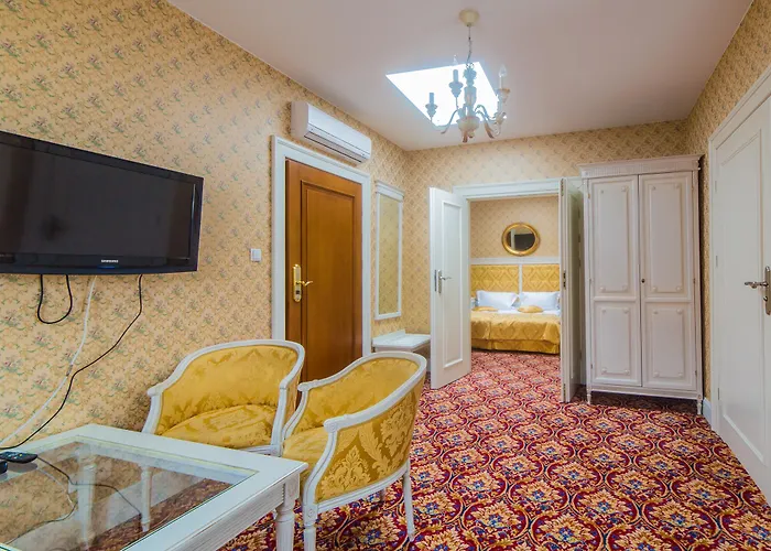 Garden Boutique 3* بوزنان