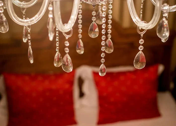 Garden Boutique 3* بوزنان